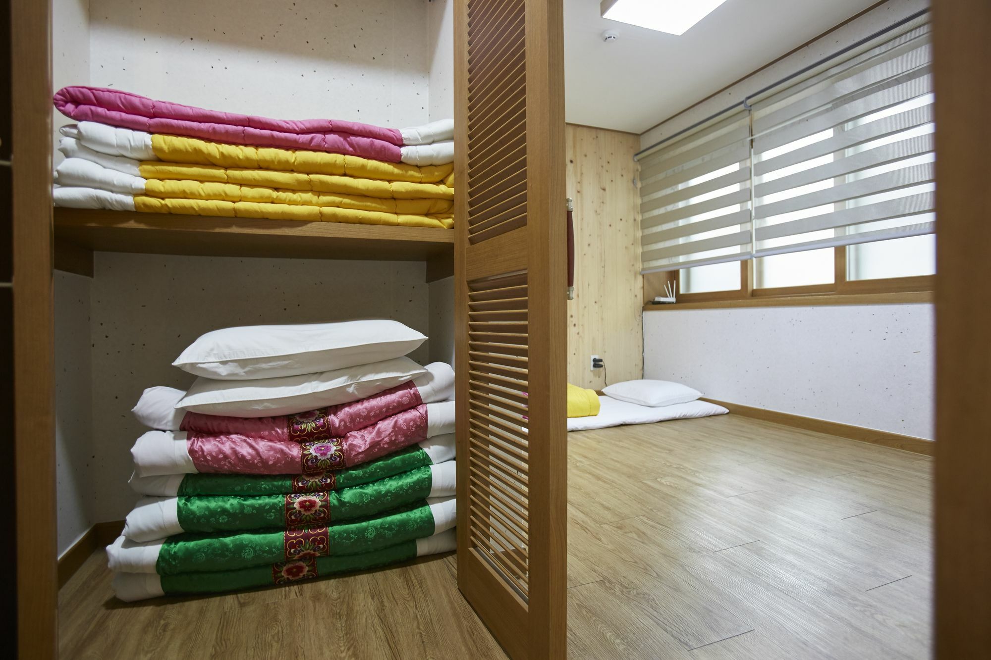 Go Woon Dang Hanok Guest House Seoul Exterior photo