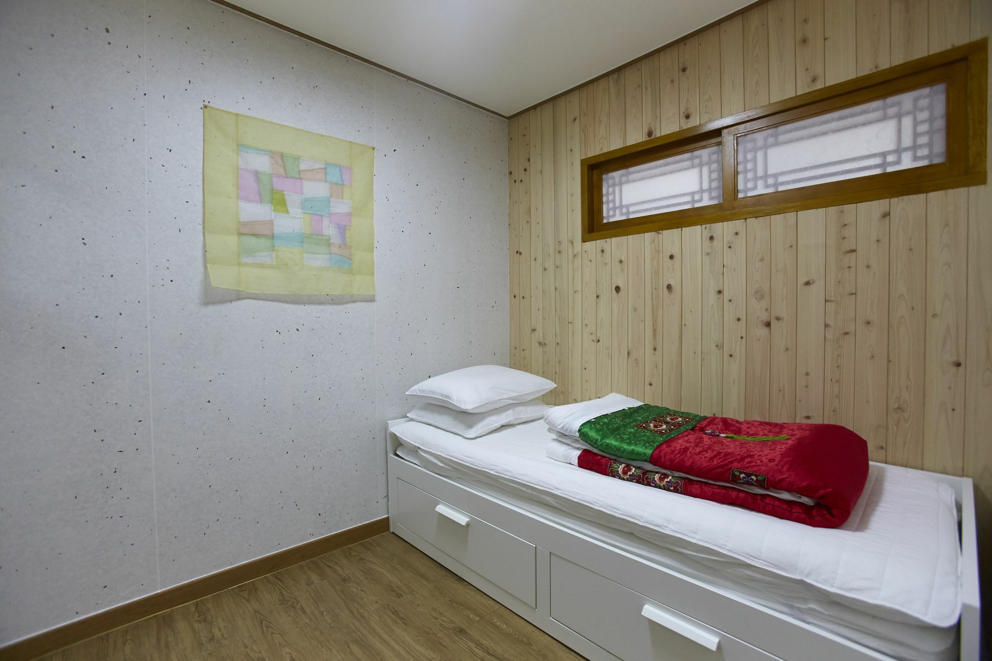 Go Woon Dang Hanok Guest House Seoul Exterior photo
