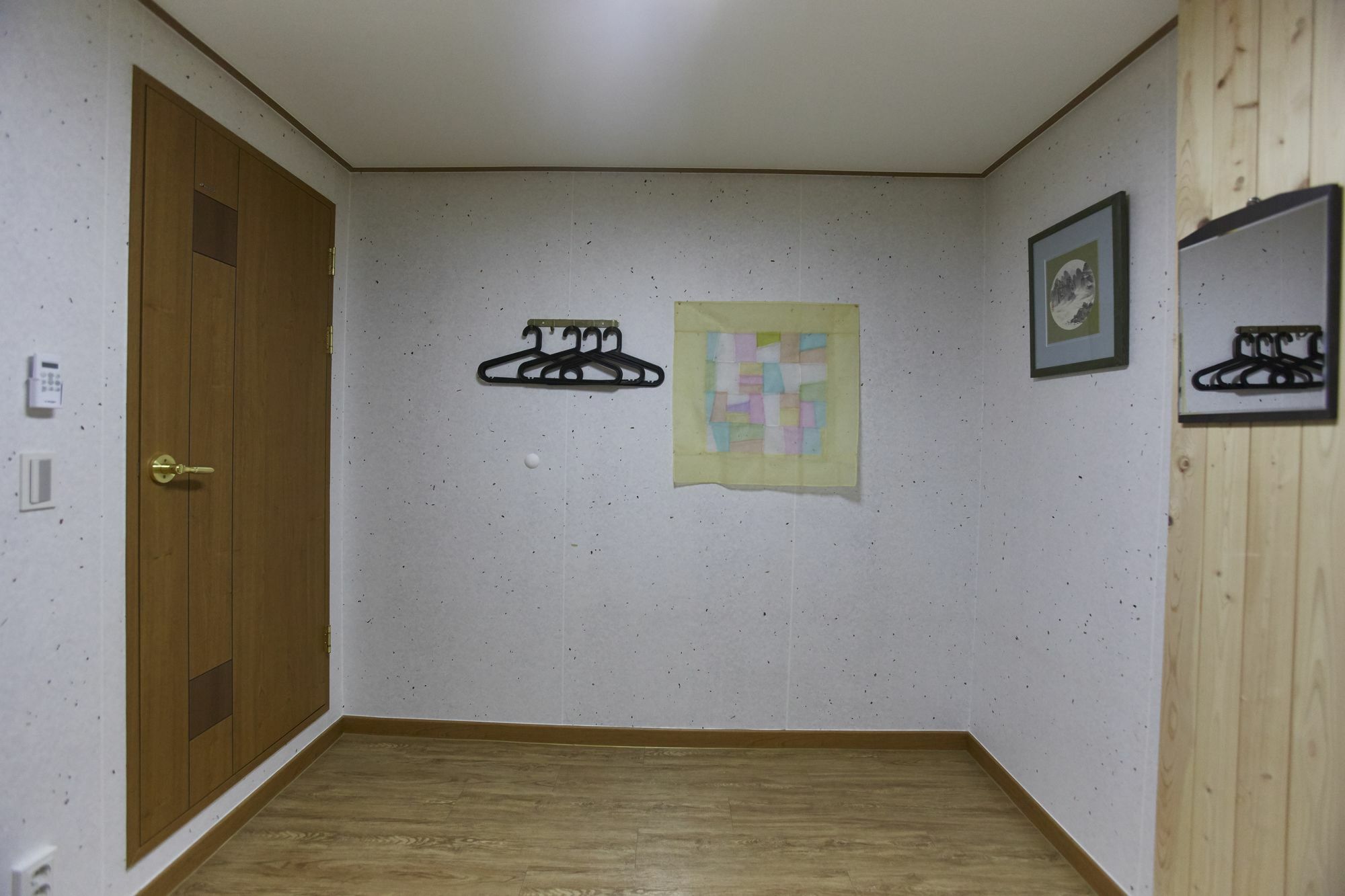 Go Woon Dang Hanok Guest House Seoul Exterior photo