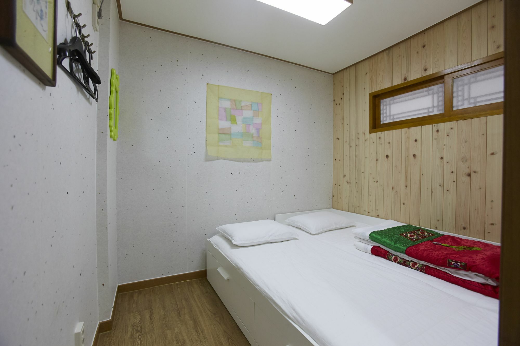 Go Woon Dang Hanok Guest House Seoul Exterior photo