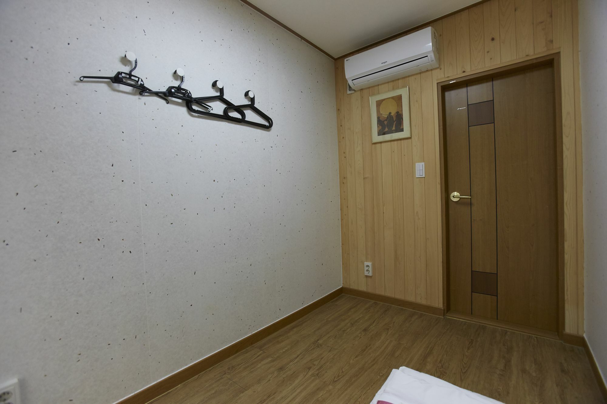 Go Woon Dang Hanok Guest House Seoul Exterior photo