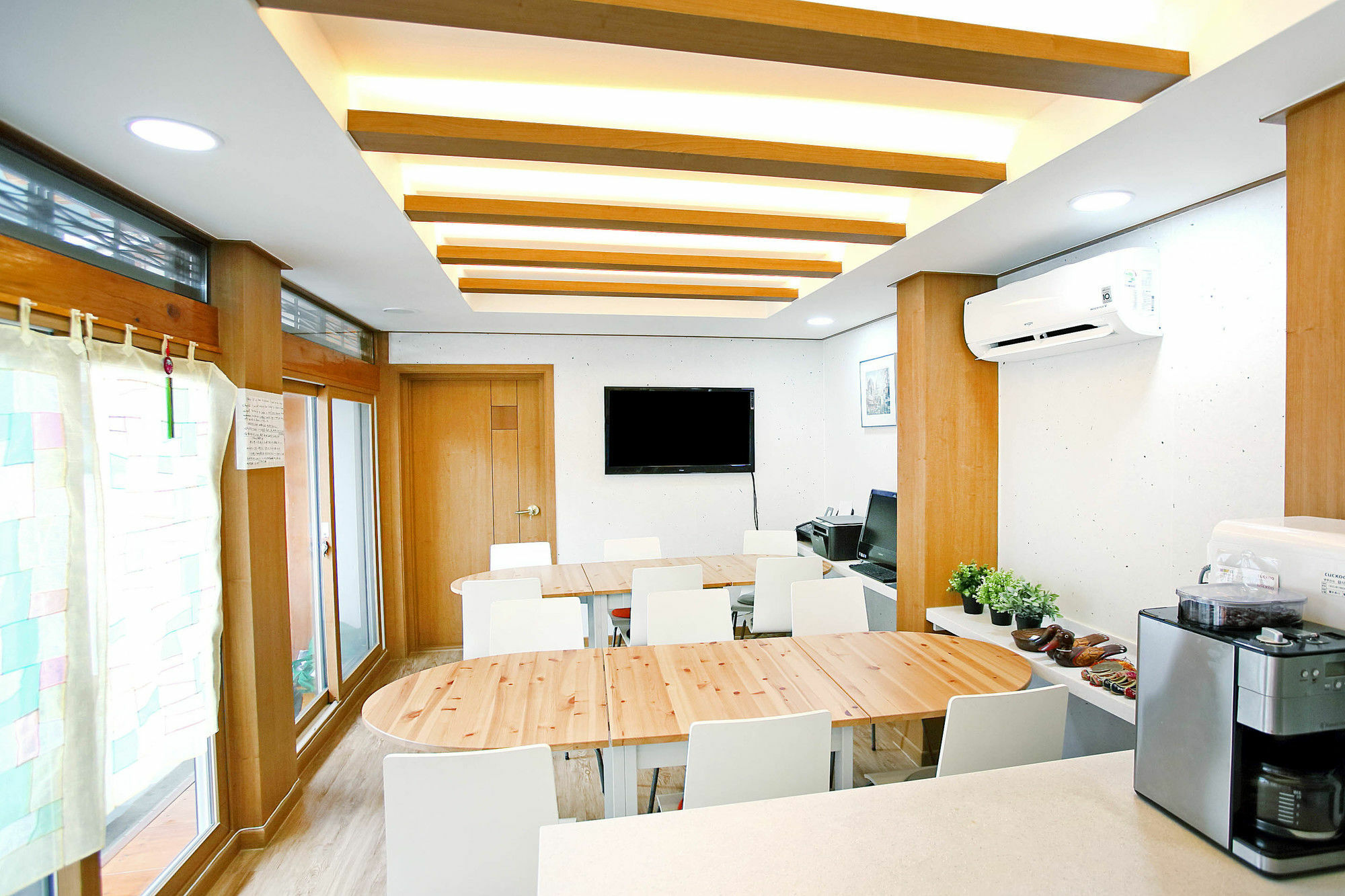 Go Woon Dang Hanok Guest House Seoul Exterior photo