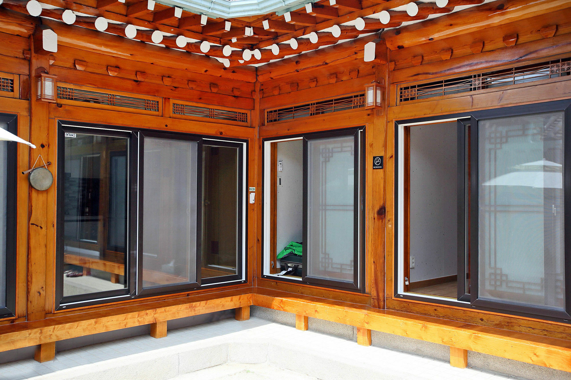 Go Woon Dang Hanok Guest House Seoul Exterior photo